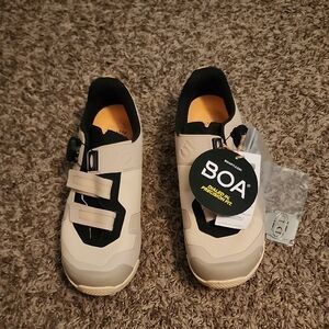 Specialized Women's Athletic Shoes - Beige and Black